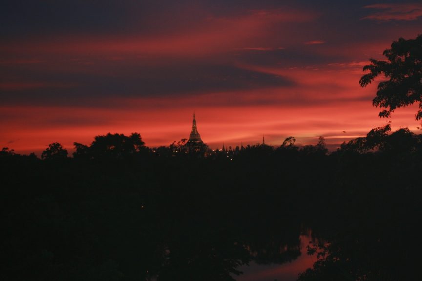 sunset birmania